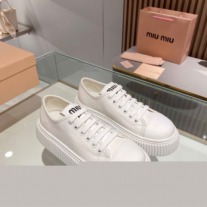 Miu Miu Casual Shoes